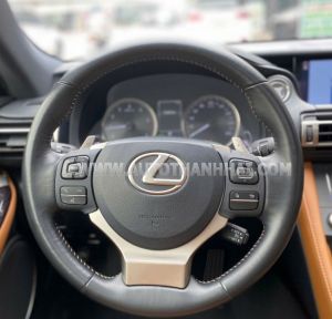 Xe Lexus RC 300 2019