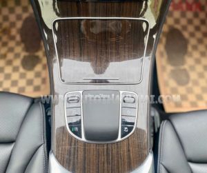 Xe Mercedes Benz GLC 200 2022