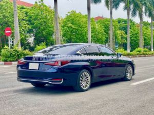 Xe Lexus ES 250 2022