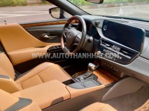 Xe Lexus ES 250 2022