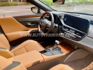 Xe Lexus ES 250 2022
