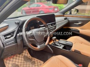 Xe Lexus ES 250 2022