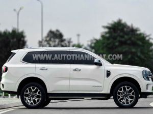 Xe Ford Everest Titanium Plus 2.0L 4x4 AT 2022