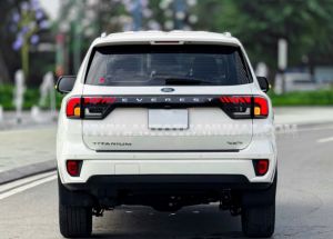 Xe Ford Everest Titanium Plus 2.0L 4x4 AT 2022