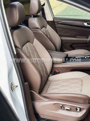 Xe Volkswagen Viloran Luxury 2023