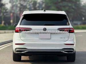 Xe Volkswagen Viloran Luxury 2023