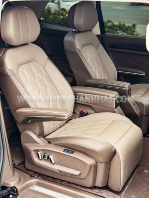 Xe Volkswagen Viloran Luxury 2024