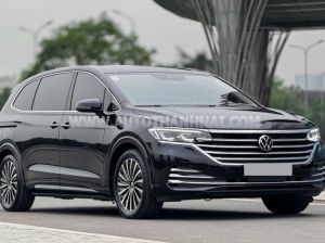 Xe Volkswagen Viloran Luxury 2024