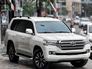 Xe Toyota Land Cruiser 4.6 V8 2019