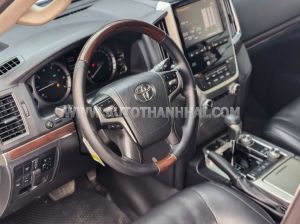Xe Toyota Land Cruiser 4.6 V8 2019