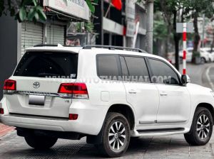 Xe Toyota Land Cruiser 4.6 V8 2019