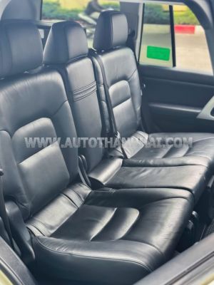 Xe Toyota Land Cruiser 4.6 V8 2019