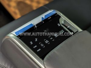 Xe Toyota Camry 2.5 HEV Top 2026