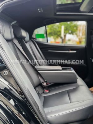 Xe Toyota Camry 2.5 HEV Top 2025