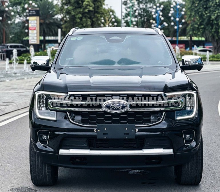 Ford Everest Titanium 2.0L 4x2 AT 2025