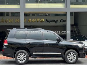 Xe Toyota Land Cruiser VX 4.6 V8 2016