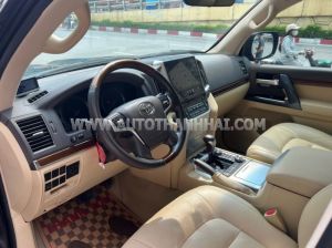 Xe Toyota Land Cruiser VX 4.6 V8 2016