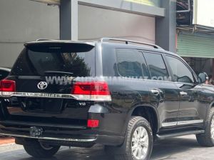 Xe Toyota Land Cruiser VX 4.6 V8 2016