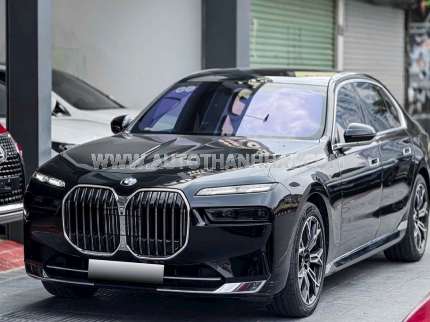 BMW 7 Series 735i Pure Excellence