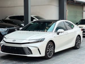 Xe Toyota Camry 2.5 HEV Top 2025