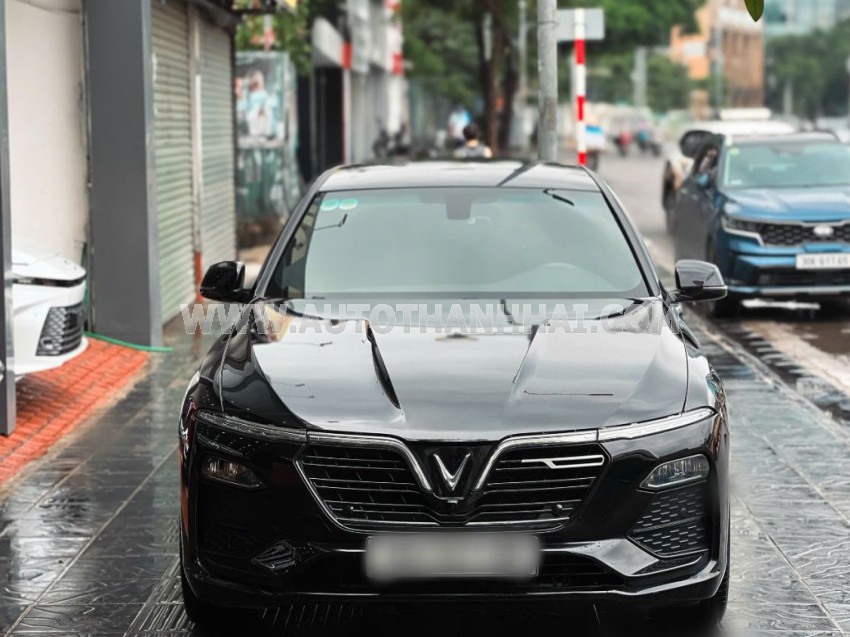 VinFast Lux A 2.0 Tiêu chuẩn