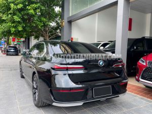 Xe BMW 7 Series 735i Pure Excellence 2023