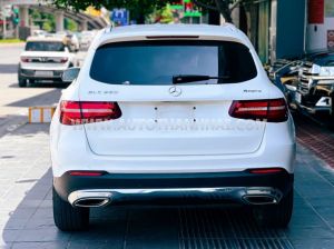 Xe Mercedes Benz GLC 250 4Matic 2017
