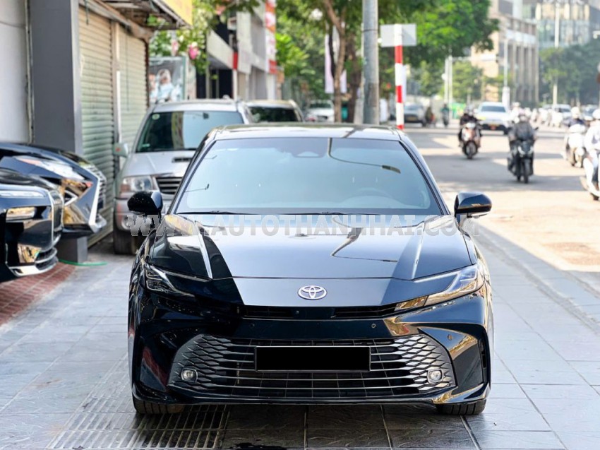 Toyota Camry 2.5 HEV Top 2025